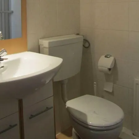 ホームステイ An Der Kirche